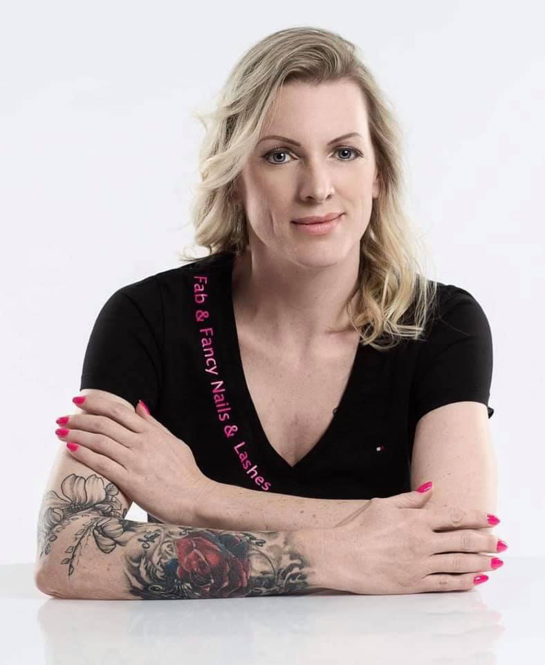 Fabandfancy_nailsandlashes_dagmar